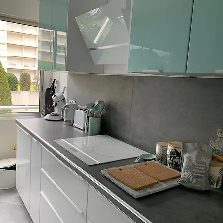 アパート La Pinede - 3 Bedrooms ヴァロリス